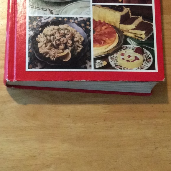 Thanksgiving Vibes The Family Circle Encyclopedia of Cooking - Picture 7 of 14